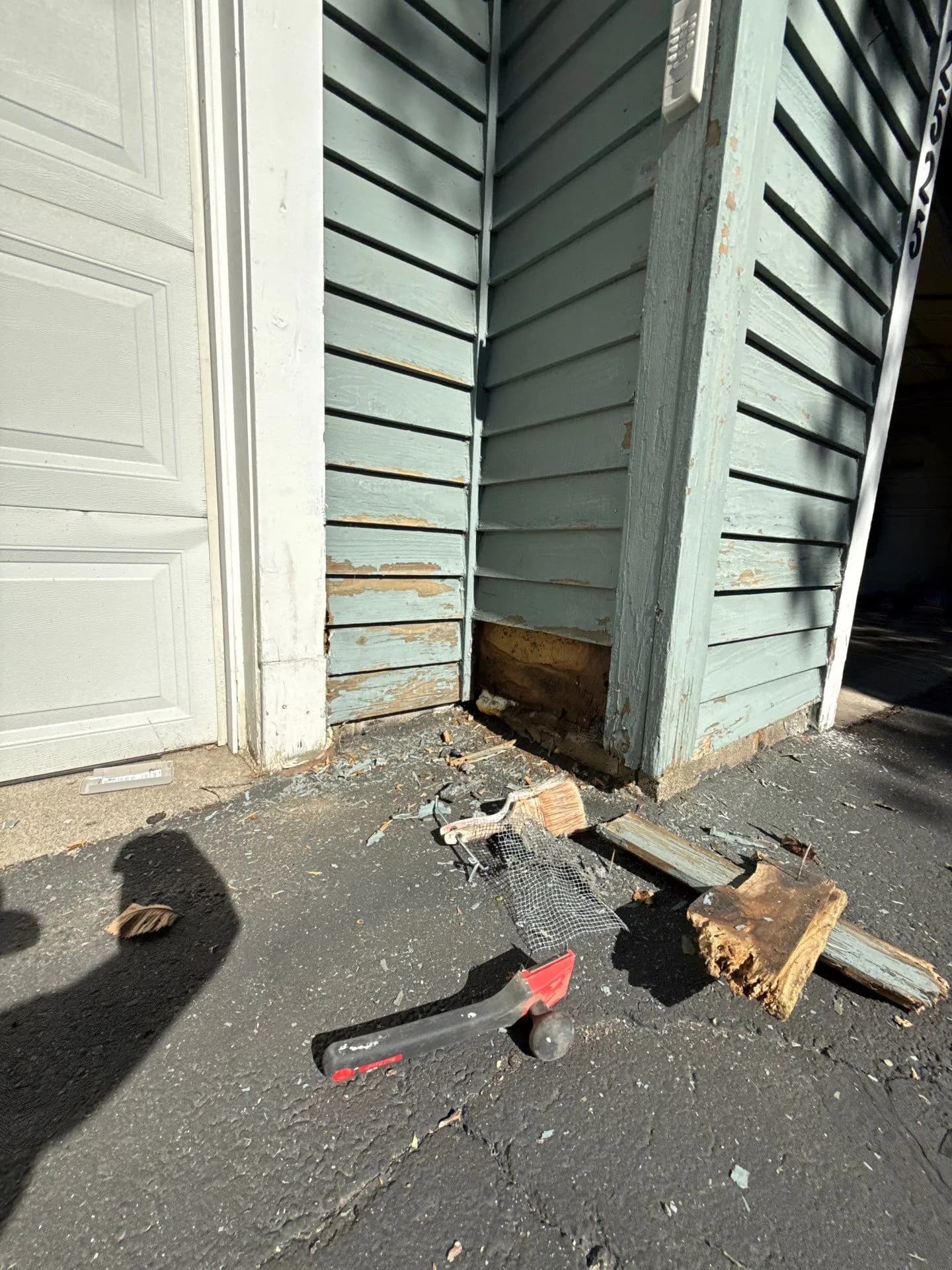 Gallery photos for Wood Rot Repair and Exterior Painting Done Right: Image #6