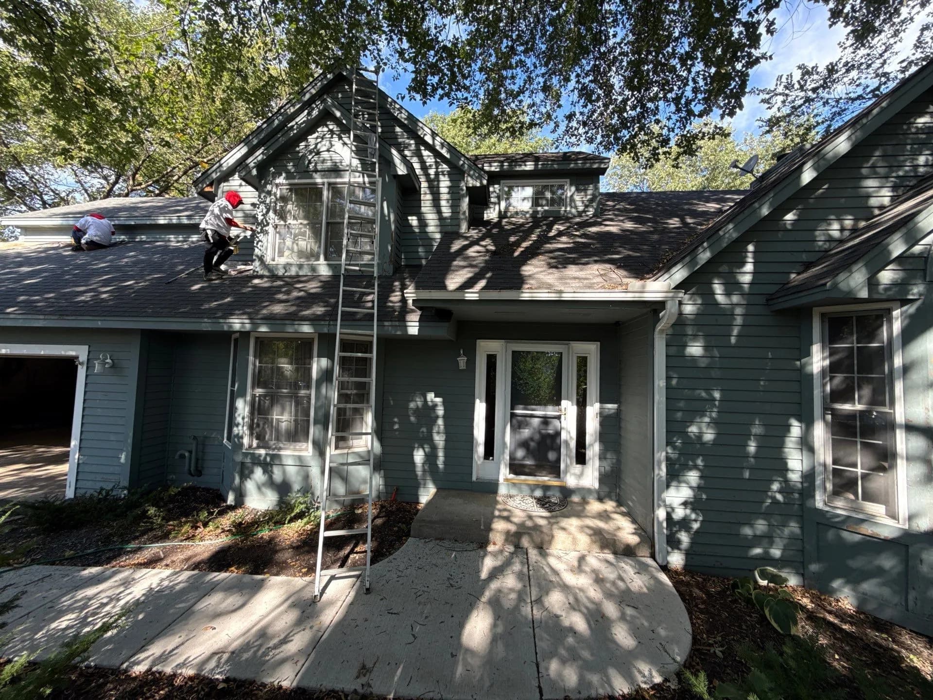 Gallery photos for Wood Rot Repair and Exterior Painting Done Right: Image #4