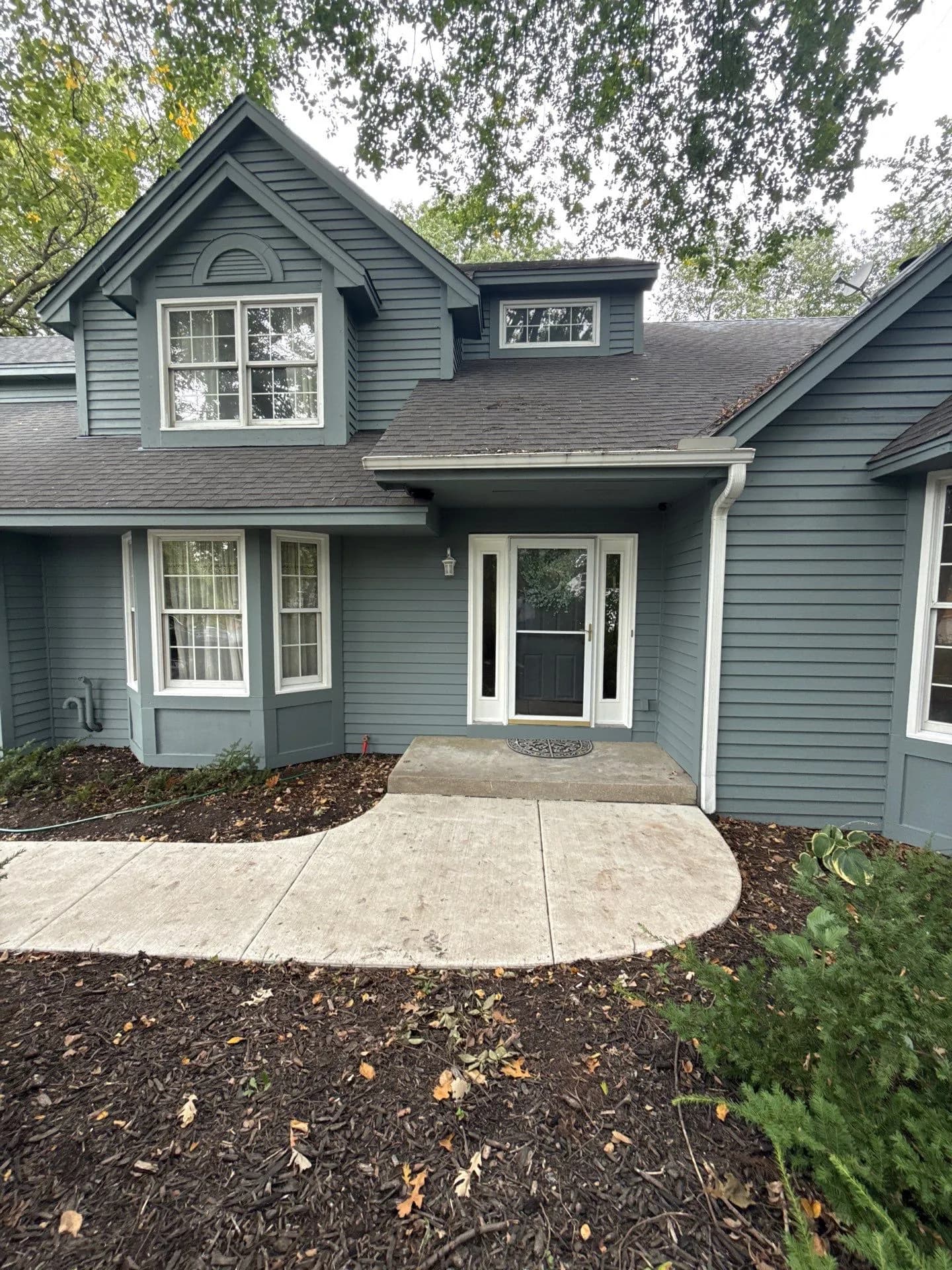 Gallery photos for Wood Rot Repair and Exterior Painting Done Right: Image #5